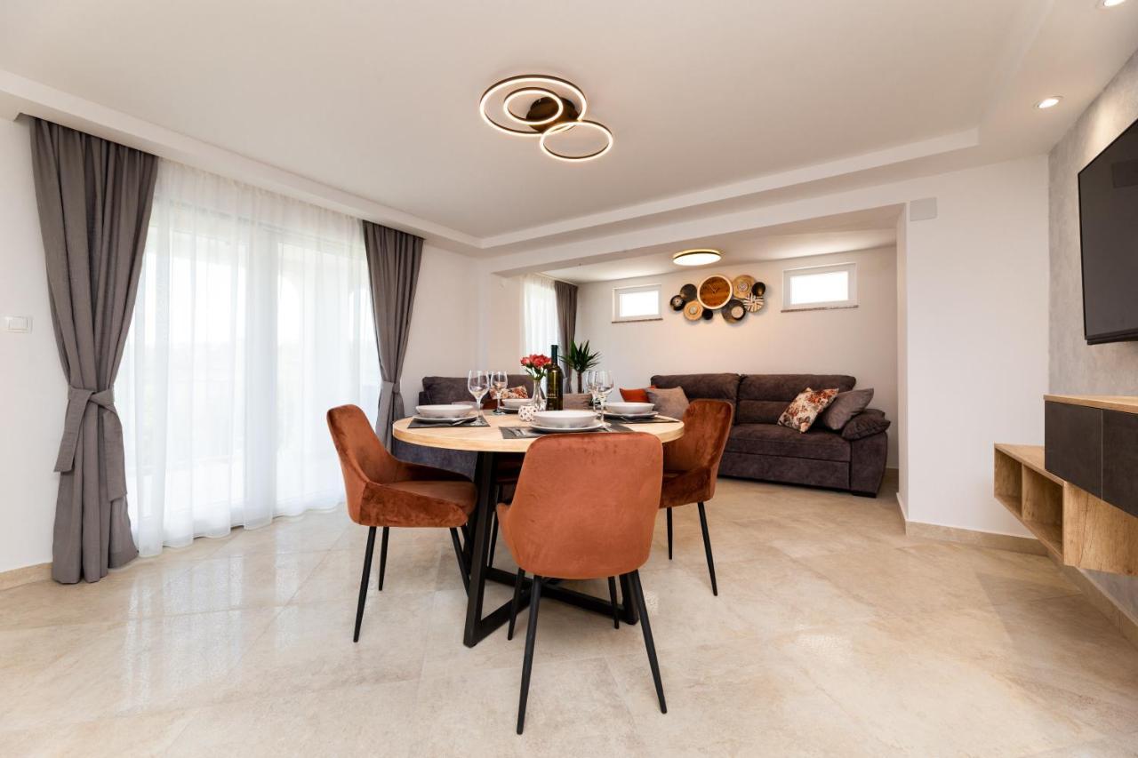 Apartment Miko Sveti Ivan Dobrinjski Ngoại thất bức ảnh